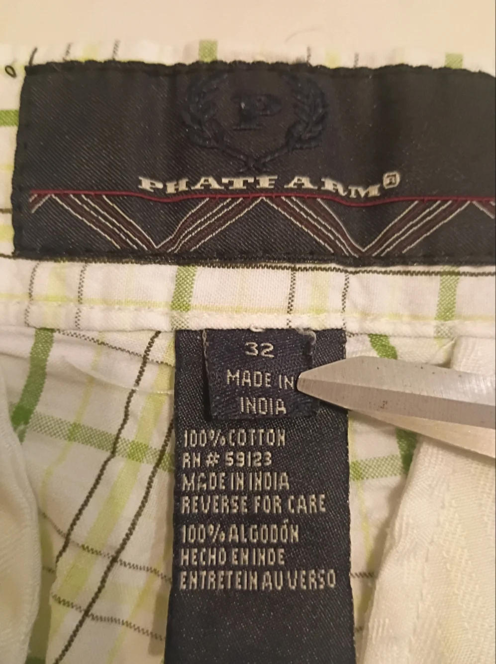 Phat‎ Farm Green and White Plaid Seersucker Men’s Flat Front Shorts  Y2K Sz 32